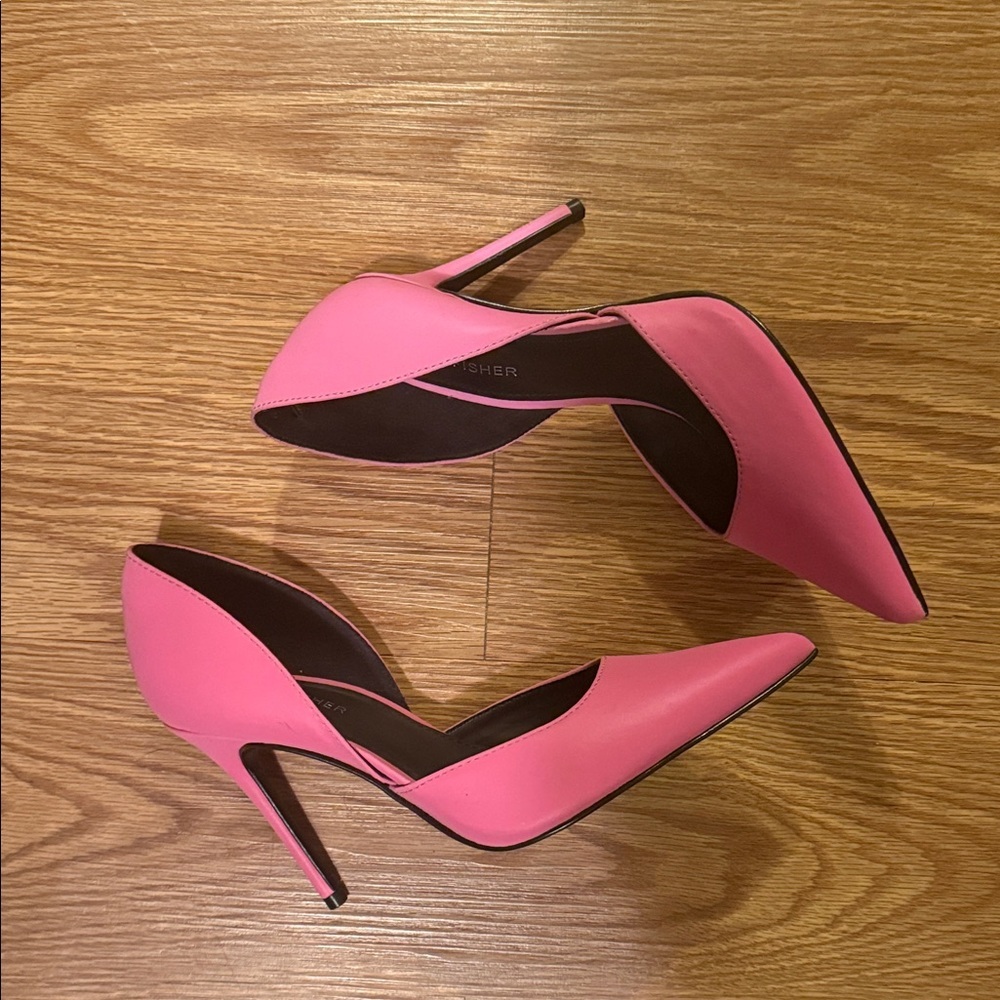 Marc Fisher Vibrant Pink Pointed Heels - Picture 3 of 10